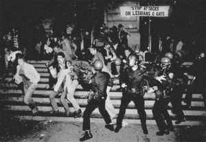 Les émeutes de Stonewall juin 1969